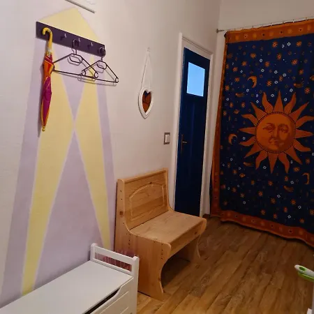 Fewo-regenbogen-dresden Apartament